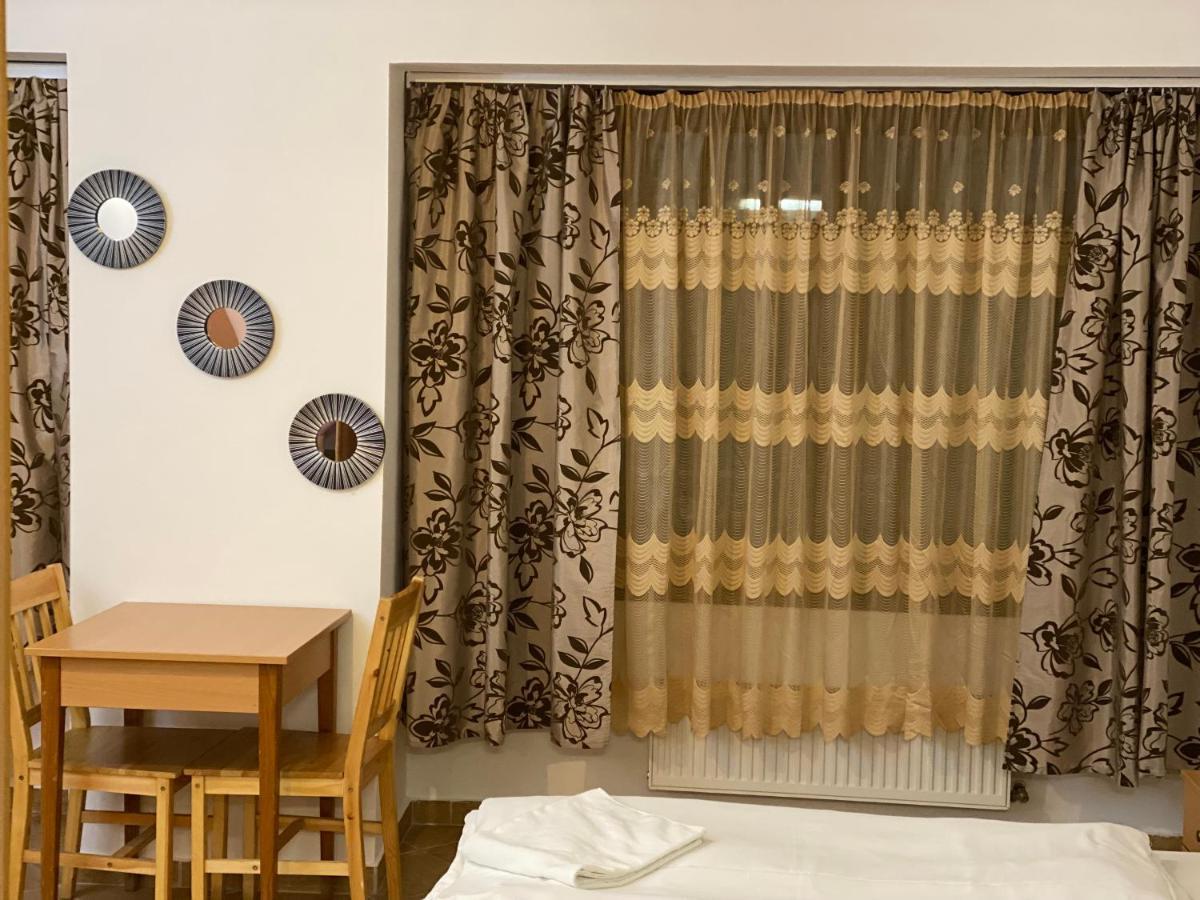 เอสปรี โฮเต็ล บูดาเปสต์ Hotel ภายนอก รูปภาพ