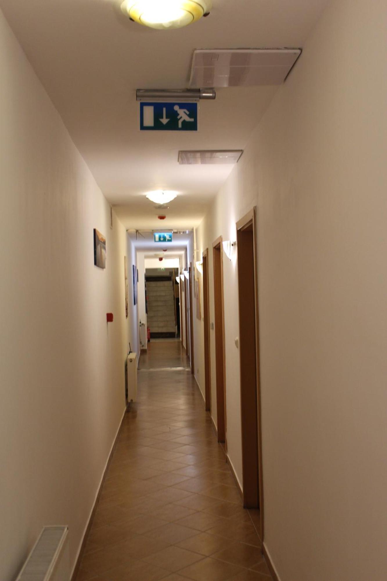 เอสปรี โฮเต็ล บูดาเปสต์ Hotel ภายนอก รูปภาพ